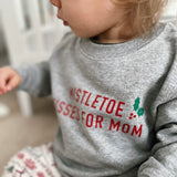 Mistletoe Kisses