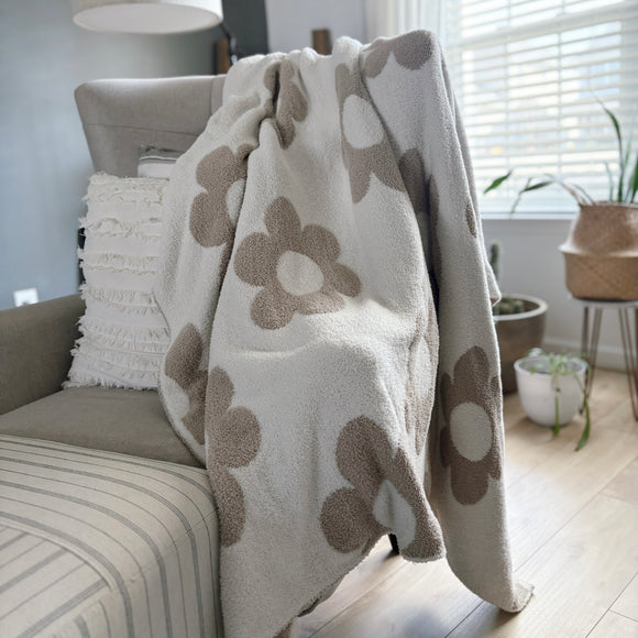 Daisy Print Luxury Blanket